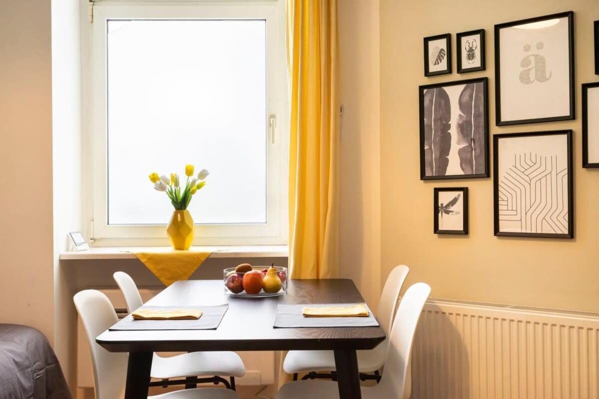Lovely Apartment In The Near Of Kudamm Berlino Esterno foto